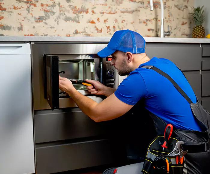 Top-Rated Commercial Appliance Installation: Your Certified Commercial Equipment Installation Team in Estero, FL